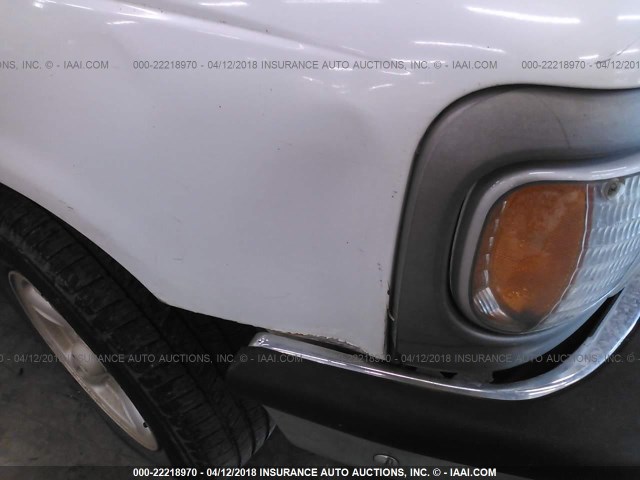 4F4CR16A8VTM03388 - 1997 MAZDA B2300 CAB PLUS WHITE photo 6