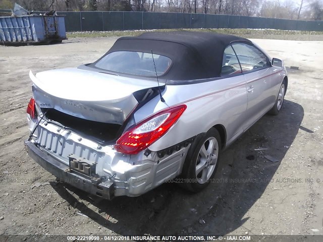 4T1FA38P37U109027 - 2007 TOYOTA CAMRY SOLARA SE/SLE ვერცხლისფერი ფოტო 4