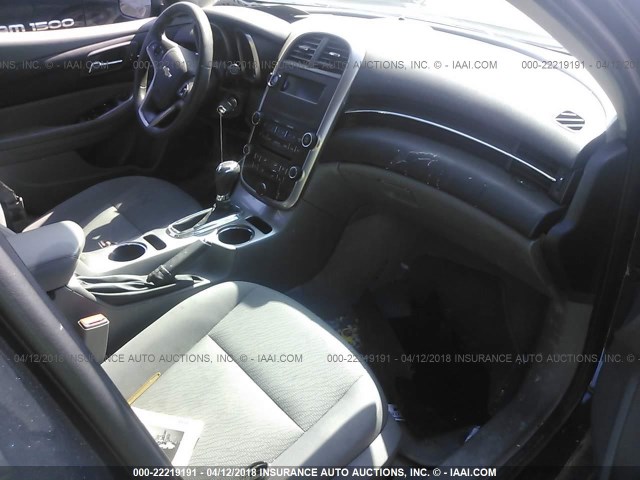 1G11B5SL4EF163217 - 2014 CHEVROLET MALIBU LS 黑色 照片 5