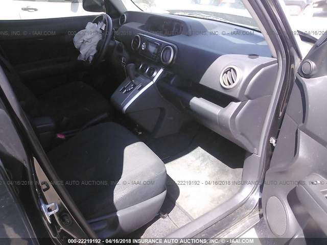 JTLKE50E481017008 - 2008 TOYOTA SCION XB შავი ფოტო 5