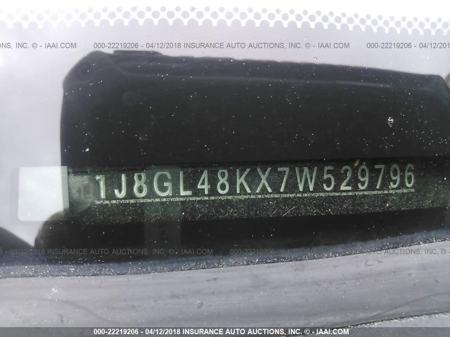 1J8GL48KX7W529796 - 2007 JEEP LIBERTY SPORT 白色 照片 9