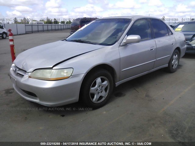 1HGCG1656WA077106 - 1998 HONDA ACCORD EX TAN photo 2