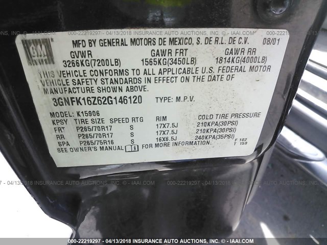 3GNFK16Z62G146120 - 2002 CHEVROLET SUBURBAN K1500 BLACK photo 9