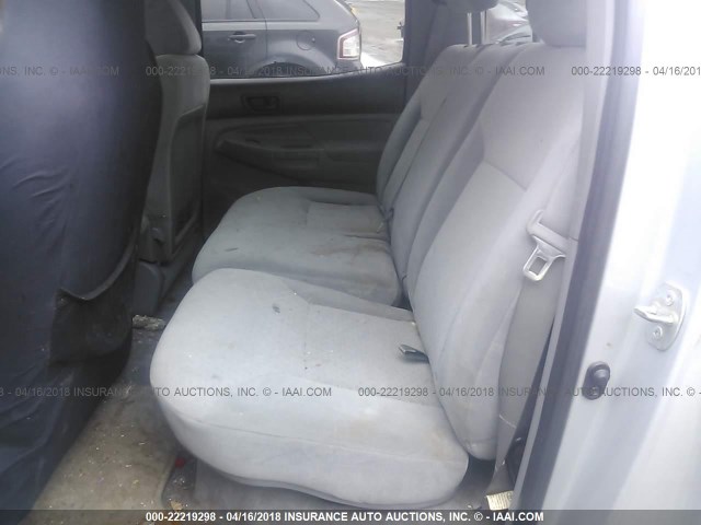 5TELU42N55Z025288 - 2005 TOYOTA TACOMA DOUBLE CAB ვერცხლისფერი ფოტო 8