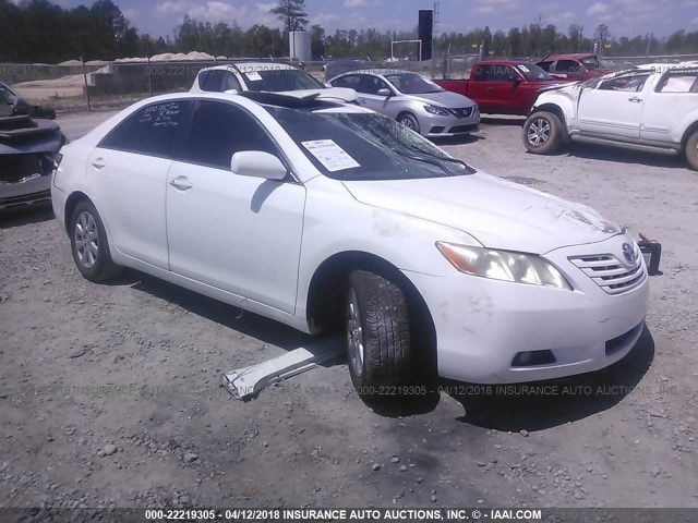 4T1BK46K97U557071 - 2007 TOYOTA CAMRY NEW GENERAT LE/XLE/SE WHITE photo 1