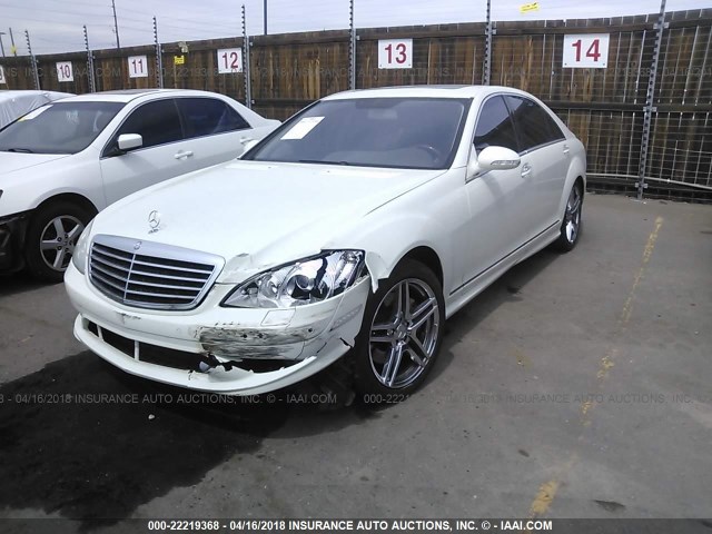 WDDNG86X38A165119 - 2008 MERCEDES-BENZ S 550 4MATIC WHITE photo 2
