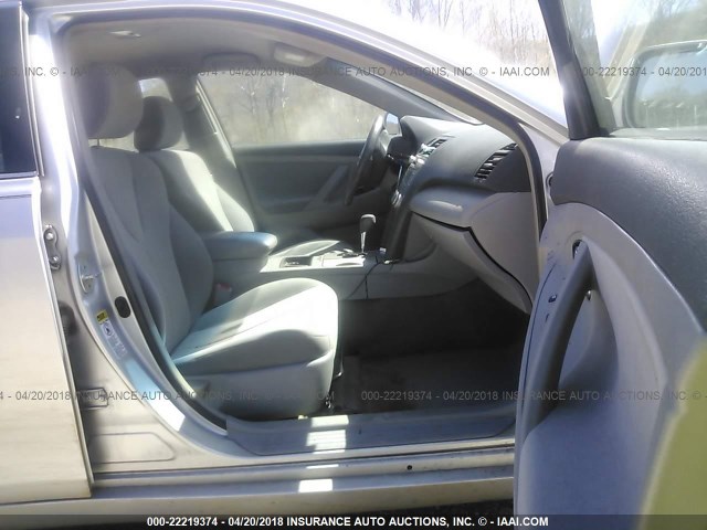 4T1BE46K79U846282 - 2009 TOYOTA CAMRY SE/LE/XLE 银色 照片 5