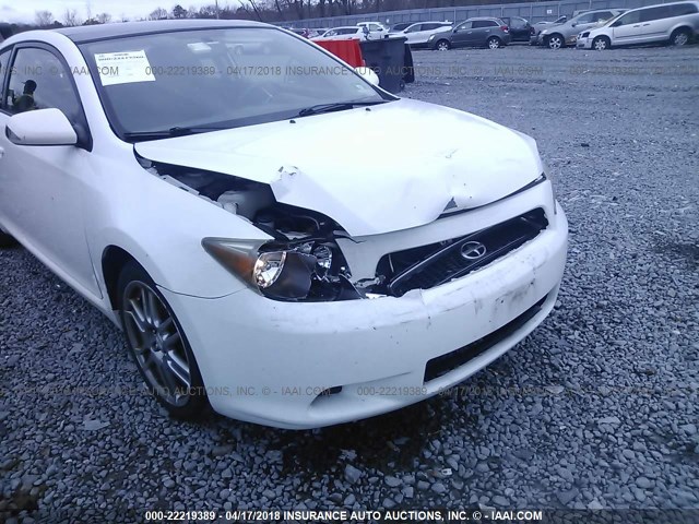 JTKDE177360099832 - 2006 TOYOTA SCION TC 白色 照片 6