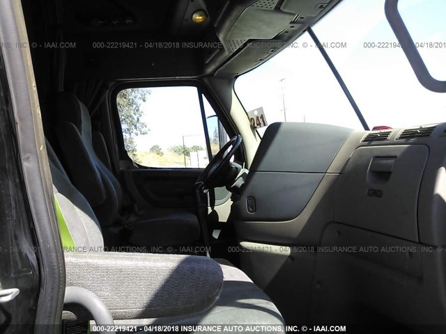 1FUJGLDR3CSBF1635 - 2012 FREIGHTLINER CASCADIA 125  Unknown photo 5