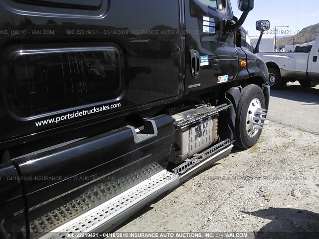 1FUJGLDR3CSBF1635 - 2012 FREIGHTLINER CASCADIA 125  Unknown photo 7