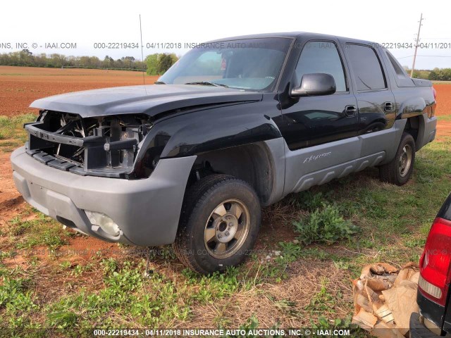 3GNEC13T12G118377 - 2002 CHEVROLET AVALANCHE C1500 BLACK photo 2