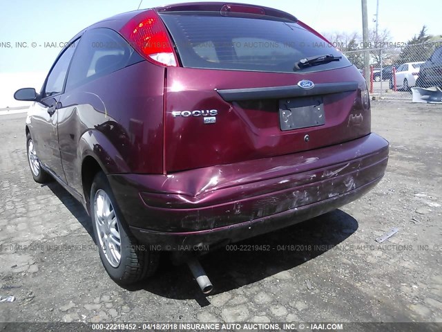 1FAFP31N47W180601 - 2007 FORD FOCUS ZX3/S/SE/SES RED photo 6