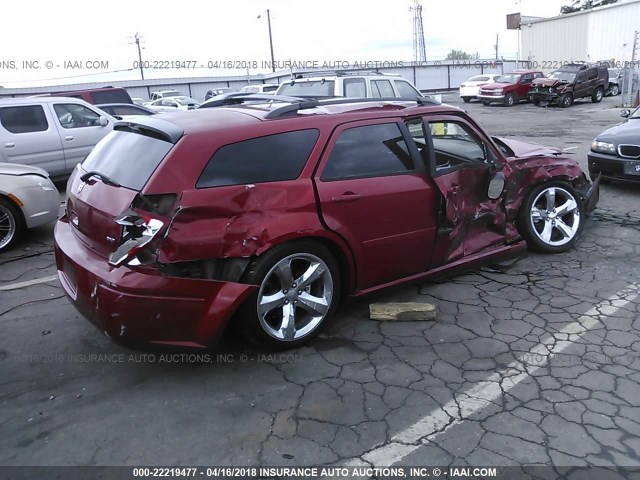 2D4FV48V45H182696 - 2005 DODGE MAGNUM SXT RED photo 4