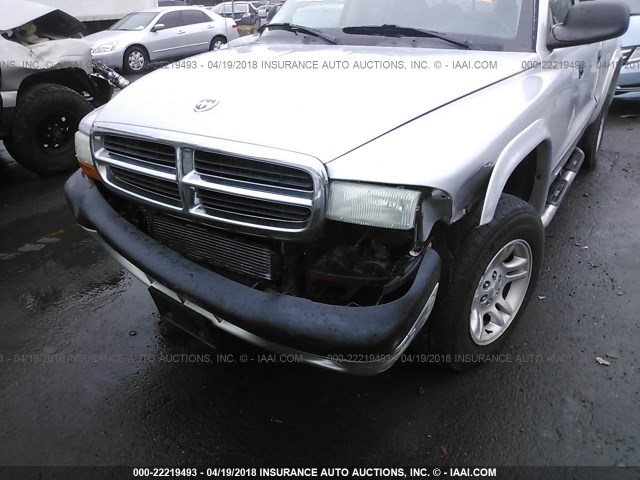 1D7HG38N14S603961 - 2004 DODGE DAKOTA QUAD SPORT SILVER photo 6