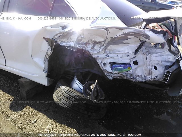 4T1BF1FKXEU443533 - 2014 TOYOTA CAMRY L/SE/LE/XLE WHITE photo 6