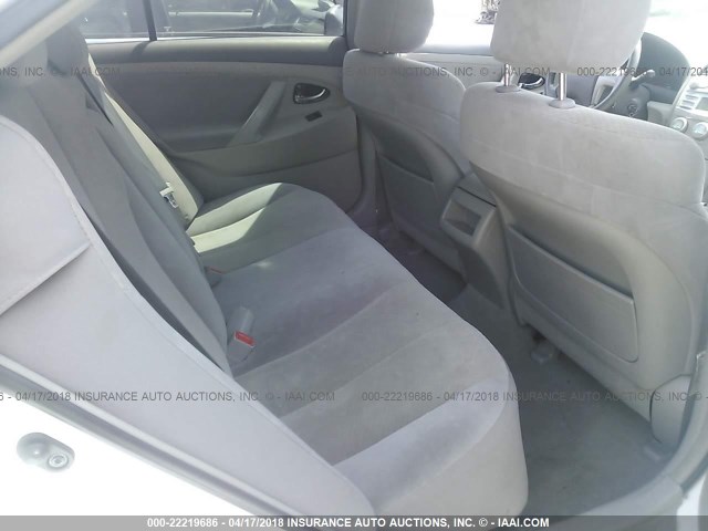 4T4BE46K08R025576 - 2008 TOYOTA CAMRY CE/LE/XLE/SE WHITE photo 8