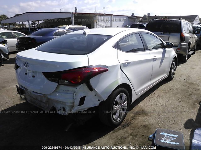 5NPDH4AE4GH773756 - 2016 HYUNDAI ELANTRA SE/SPORT/LIMITED WHITE photo 4