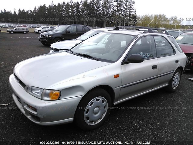 JF1GF4353XG804974 - 1999 SUBARU IMPREZA L SILVER photo 2