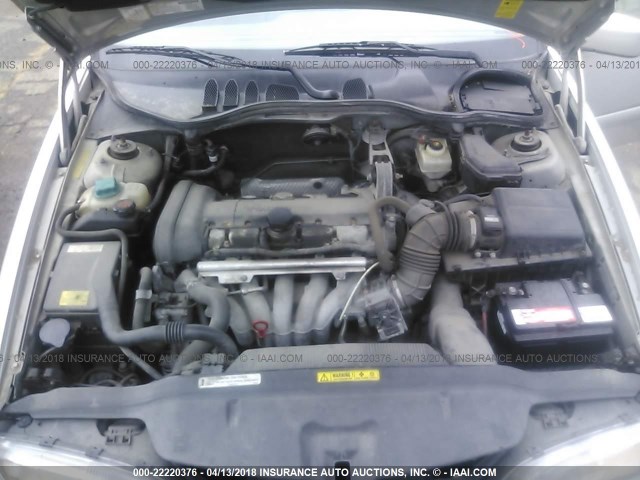 YV1LS61J0Y2628684 - 2000 VOLVO S70 SE SILVER photo 10