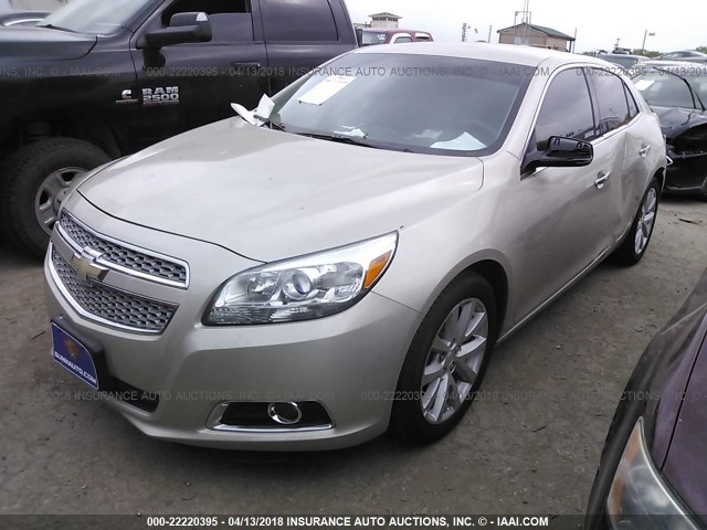 1G11H5SA6DF233957 - 2013 CHEVROLET MALIBU LTZ GOLD photo 2