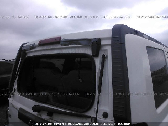 1J8HH48P07C505834 - 2007 JEEP COMMANDER WHITE photo 6