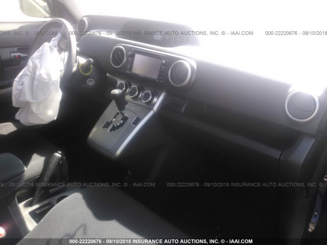 JTLZE4FE7FJ080326 - 2015 TOYOTA SCION XB Сұр фото 5