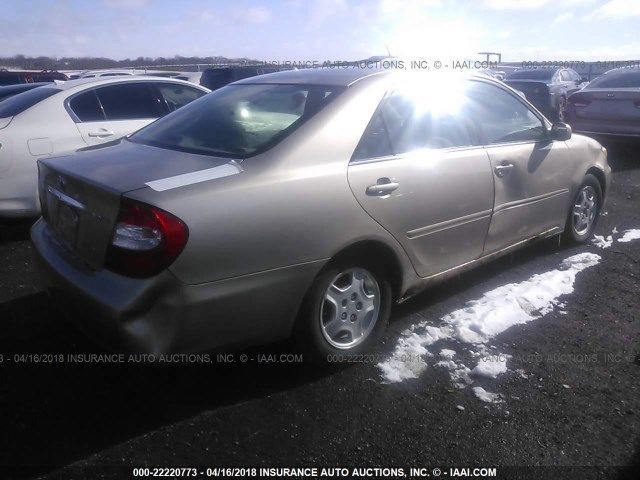 4T1BF32K52U019125 - 2002 TOYOTA CAMRY LE/XLE/SE BEIGE photo 4