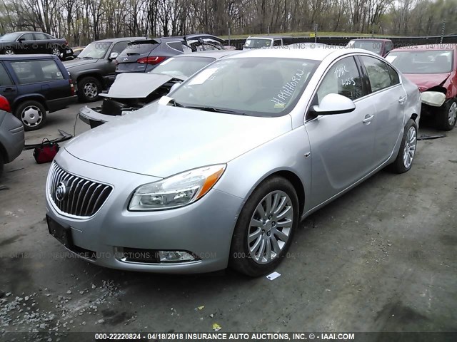 W04GR5EC9B1029721 - 2011 BUICK REGAL CXL SILVER photo 2