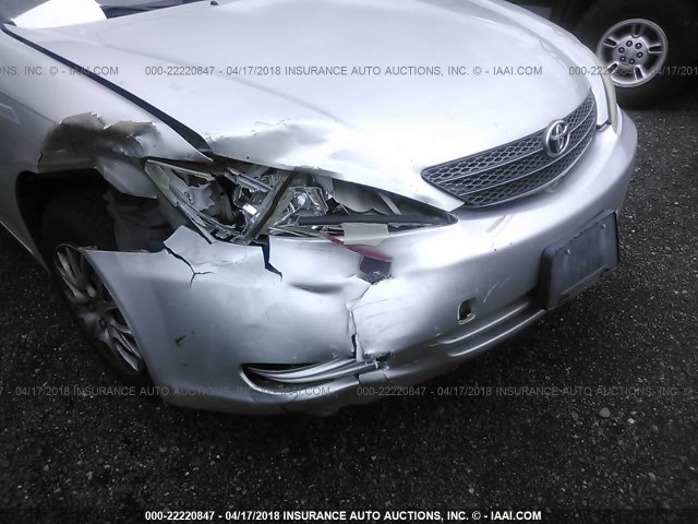 JTDBE32K320033099 - 2002 TOYOTA CAMRY LE/XLE/SE SILVER photo 6