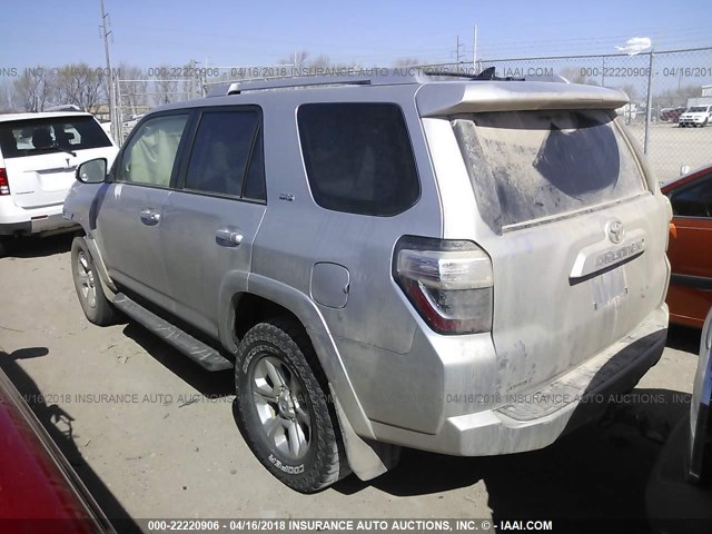 JTEBU5JR7E5151253 - 2014 TOYOTA 4RUNNER SR5/LIMITED/TRAIL SILVER photo 3