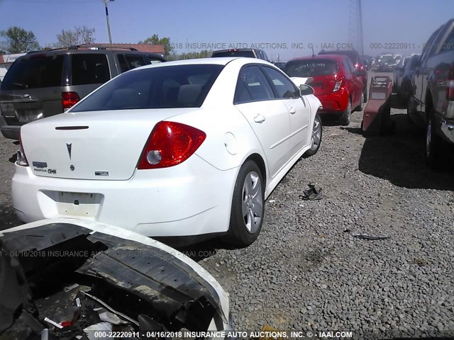 1G2ZA5E00A4139778 - 2010 PONTIAC G6 WHITE photo 4