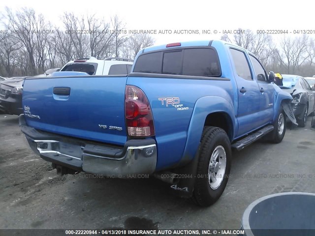 5TELU42N06Z271411 - 2006 TOYOTA TACOMA DOUBLE CAB BLUE photo 4