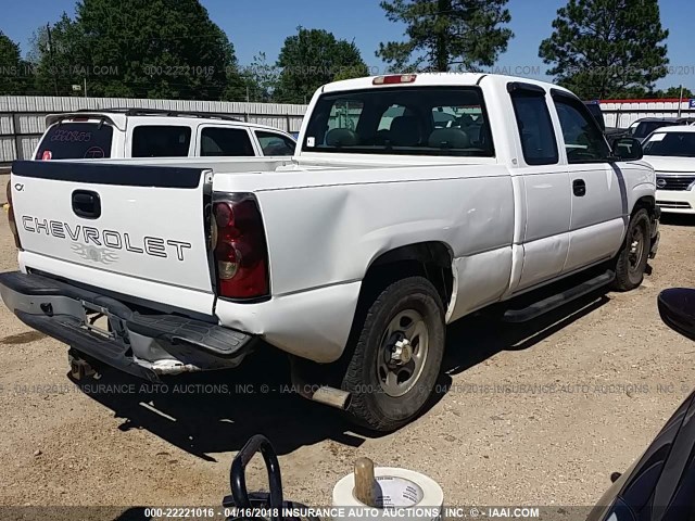 1GCEC19X04Z332136 - 2004 CHEVROLET SILVERADO C1500 WHITE photo 4