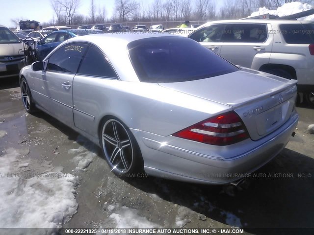 WDBPJ75J5YA002448 - 2000 MERCEDES-BENZ CL 500 SILVER photo 3