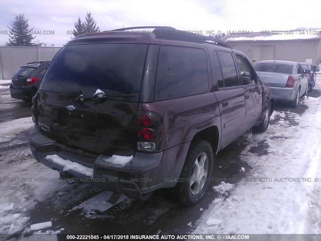 1GNET16M566120824 - 2006 CHEVROLET TRAILBLAZER EXT LS/EXT LT MAROON photo 4