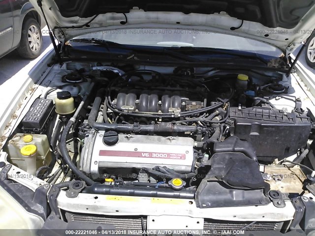 JN1CA31D3YT748963 - 2000 NISSAN MAXIMA GLE/GXE/SE WHITE photo 10