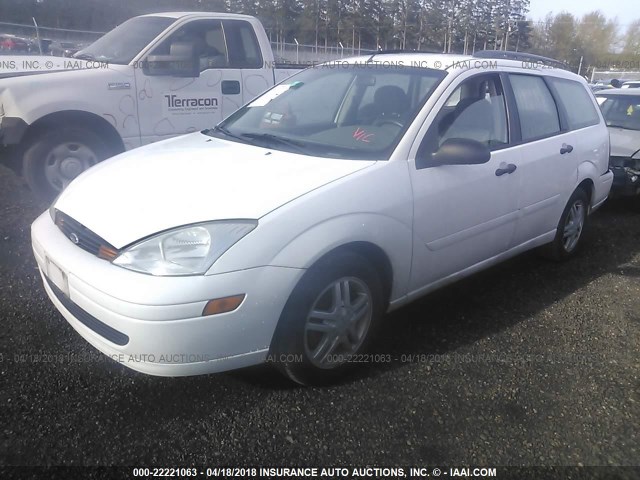 1FAFP36341W302629 - 2001 FORD FOCUS SE/SE COMFORT WHITE photo 2