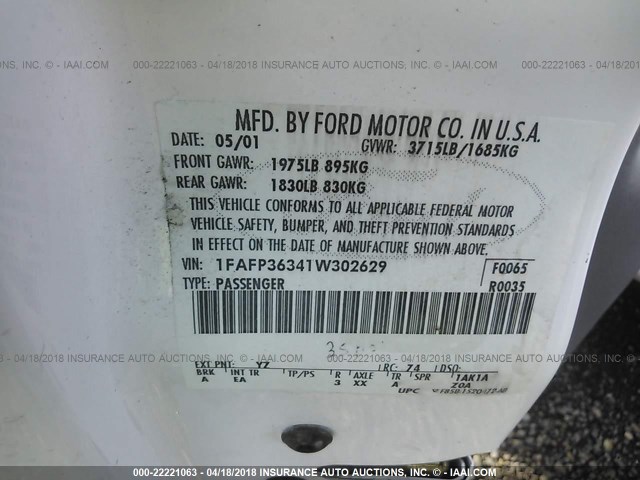 1FAFP36341W302629 - 2001 FORD FOCUS SE/SE COMFORT WHITE photo 9