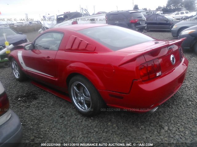 1ZVHT82HX85114403 - 2008 FORD MUSTANG GT წითელი ფოტო 3