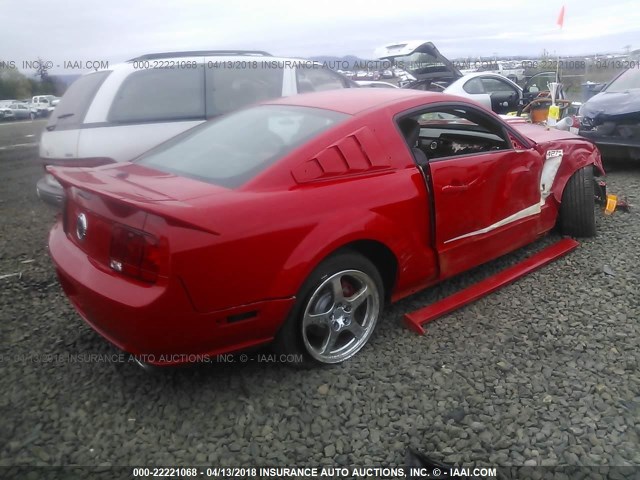 1ZVHT82HX85114403 - 2008 FORD MUSTANG GT წითელი ფოტო 4