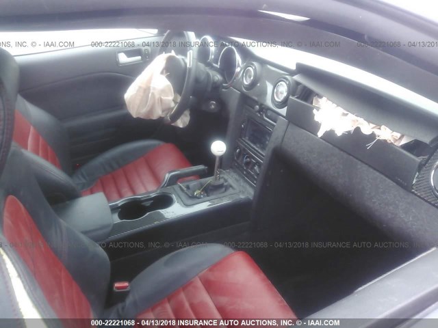 1ZVHT82HX85114403 - 2008 FORD MUSTANG GT წითელი ფოტო 5