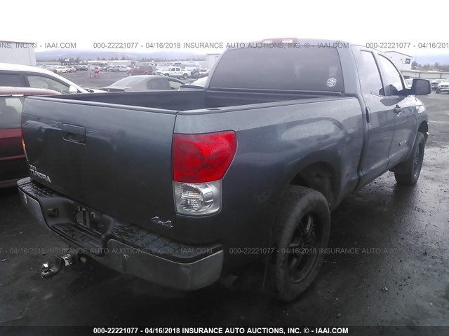 5TFBV54198X054037 - 2008 TOYOTA TUNDRA DOUBLE CAB/DOUBLE CAB SR5 GRAY photo 4