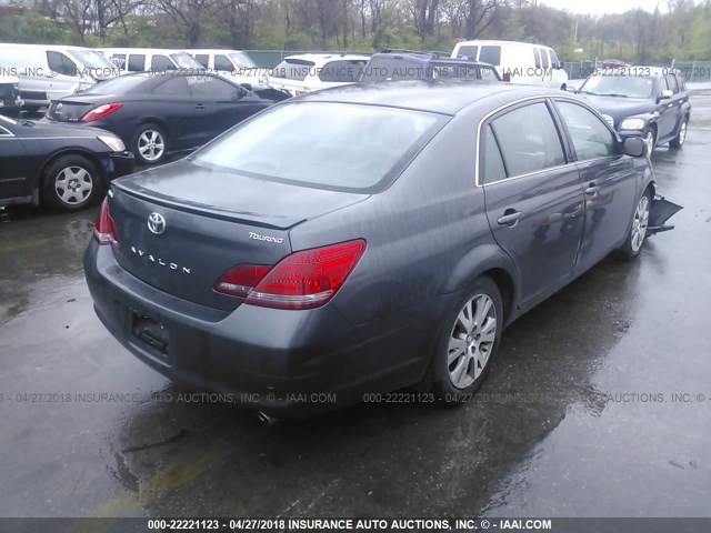 4T1BK36BX8U298585 - 2008 TOYOTA AVALON XL/XLS/TOURING/LIMITED GRAY photo 4