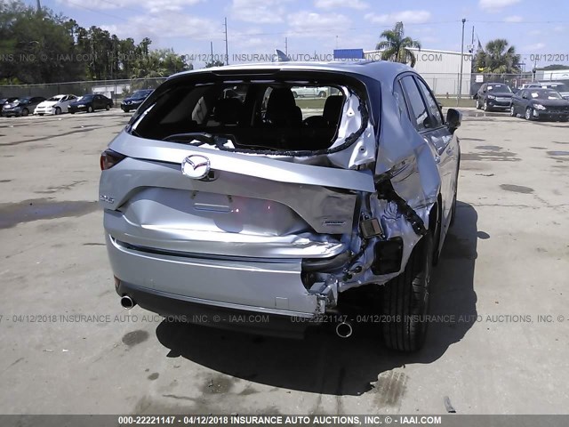 JM3KFACMXJ0335805 - 2018 MAZDA CX-5 TOURING SILVER photo 6