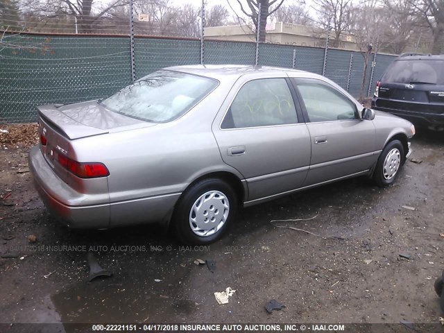 4T1BG22K0XU424081 - 1999 TOYOTA CAMRY CE/LE/XLE 棕色 照片 4
