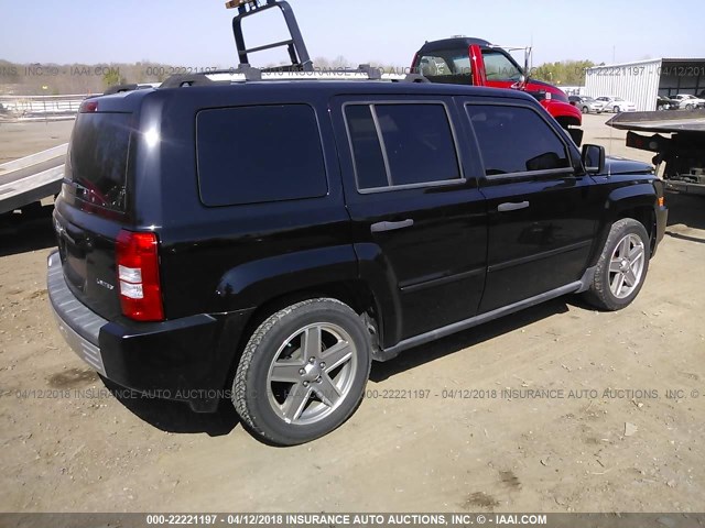 1J8FT48W67D416535 - 2007 JEEP PATRIOT LIMITED BLACK photo 4