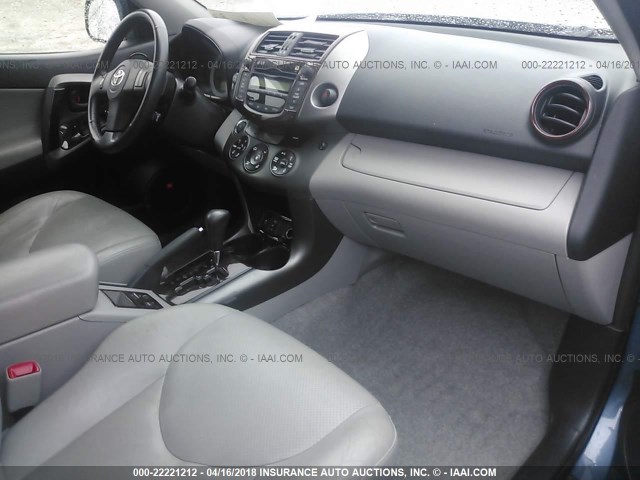 JTMDF4DV3B5047008 - 2011 TOYOTA RAV4 LIMITED Mavi foto 5