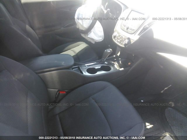 1G1ZB5ST5GF224337 - 2016 CHEVROLET MALIBU LS 银色 照片 5