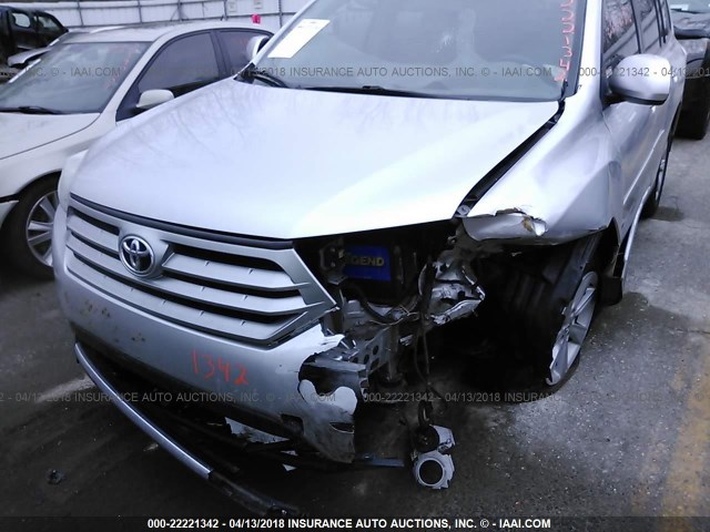 5TDZA3EH3DS038846 - 2013 TOYOTA HIGHLANDER PLUS SILVER photo 6