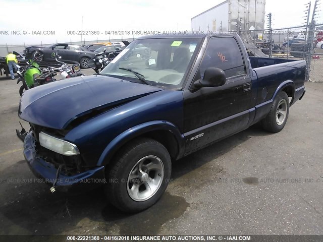 1GCCS1446YK143934 - 2000 CHEVROLET S TRUCK S10 BLUE photo 2